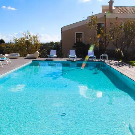 Vecchia Dimora Villa *