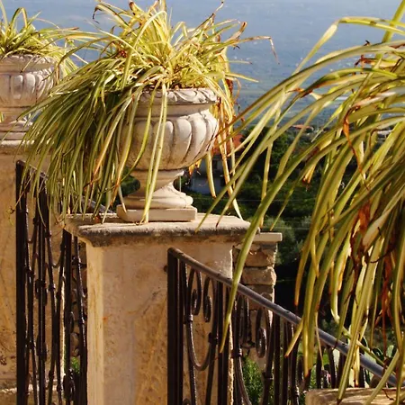 Vecchia Dimora Villa *